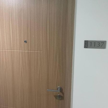 Red Residences Chino Roces Makati Makati City Bagian luar foto