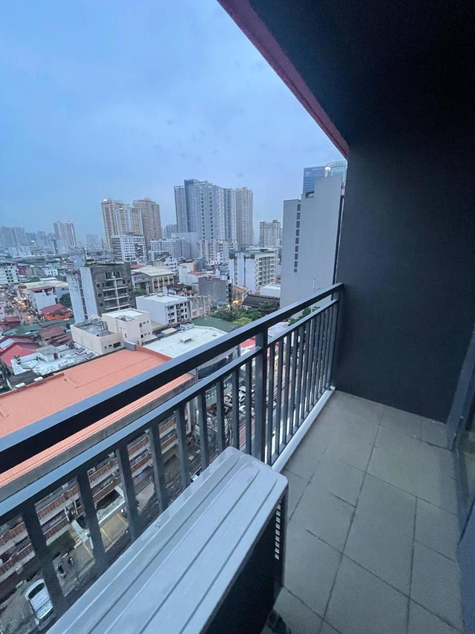 Red Residences Chino Roces Makati Makati City Bagian luar foto